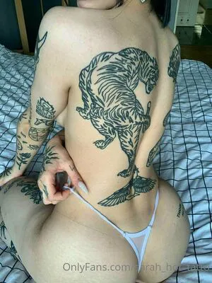 Sarah Hot Tatto OnlyFans Leaked Free Thumbnail Picture - #MeEux80abI