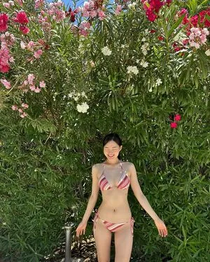 Sarah Hwang OnlyFans Leaked Free Thumbnail Picture - #8IpA6YJpZg