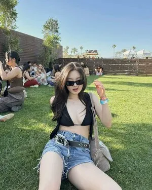 Sarah Hwang OnlyFans Leaked Free Thumbnail Picture - #Dhusppzn78