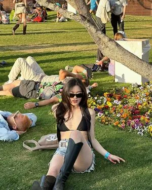 Sarah Hwang OnlyFans Leaked Free Thumbnail Picture - #UQaPpzWfm8