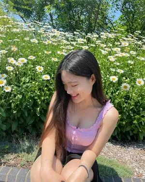 Sarah Hwang OnlyFans Leaked Free Thumbnail Picture - #xvjlY4VZ2W