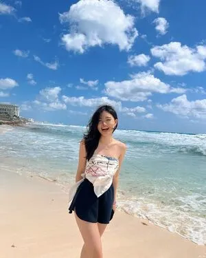 Sarah Hwang OnlyFans Leaked Free Thumbnail Picture - #yrg2uu0pVG