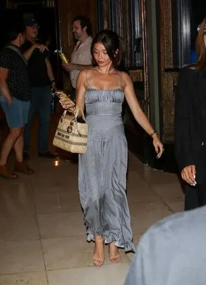 Sarah Hyland OnlyFans Leaked Free Thumbnail Picture - #6Qglr1Dyfp