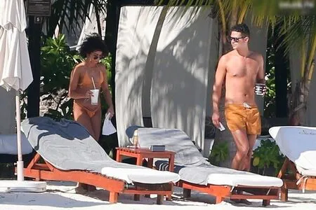 Sarah Hyland OnlyFans Leaked Free Thumbnail Picture - #GGQEZLkB6k