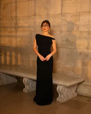 Sarah Hyland OnlyFans Leaked Free Thumbnail Picture - #H8G6qC0hrR