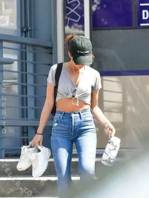 Sarah Hyland OnlyFans Leaked Free Thumbnail Picture - #Yns4oHyZis