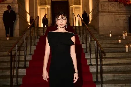 Sarah Hyland OnlyFans Leaked Free Thumbnail Picture - #aC8x281c6a