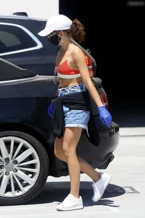 Sarah Hyland OnlyFans Leaked Free Thumbnail Picture - #dJd4EFekmF