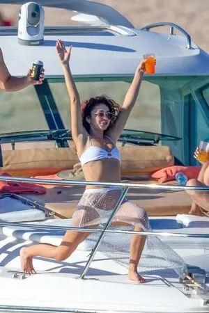 Sarah Hyland OnlyFans Leaked Free Thumbnail Picture - #fR8qyamTia