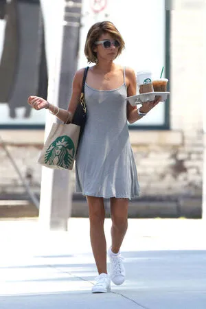 Sarah Hyland OnlyFans Leaked Free Thumbnail Picture - #ic8BEhN35P