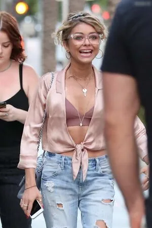 Sarah Hyland OnlyFans Leaked Free Thumbnail Picture - #ltlb4kCoo4