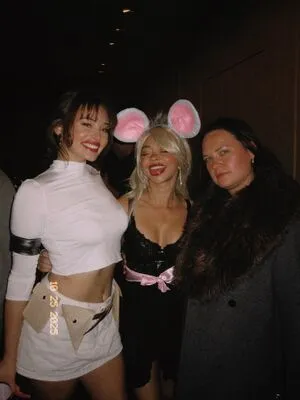 Sarah Hyland OnlyFans Leaked Free Thumbnail Picture - #p9wM2e4ASj