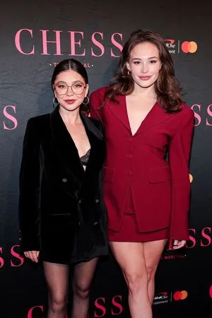 Sarah Hyland OnlyFans Leaked Free Thumbnail Picture - #pdyUrFWdbN