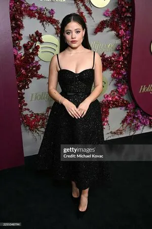 Sarah Jeffery OnlyFans Leaked Free Thumbnail Picture - #7hmGJ6rt90