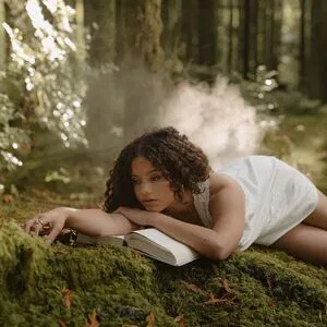 Sarah Jeffery OnlyFans Leaked Free Thumbnail Picture - #Iuw2cc5qrw