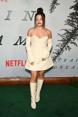 Sarah Jeffery OnlyFans Leaked Free Thumbnail Picture - #K7EqWwrVsT