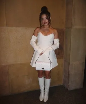 Sarah Jeffery OnlyFans Leaked Free Thumbnail Picture - #b6W3OBAzi2