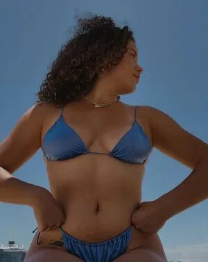 Sarah Jeffery OnlyFans Leaked Free Thumbnail Picture - #edtmr2YPhD