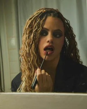 Sarah Jeffery OnlyFans Leaked Free Thumbnail Picture - #ep7RbRrEh6