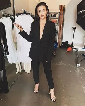 Sarah Jeffery OnlyFans Leaked Free Thumbnail Picture - #fReB9v7lfu