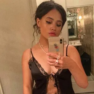 Sarah Jeffery OnlyFans Leaked Free Thumbnail Picture - #irE0XgR2DJ