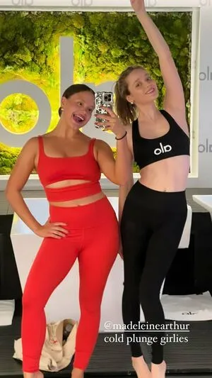 Sarah Jeffery OnlyFans Leaked Free Thumbnail Picture - #u18jij4Fyy
