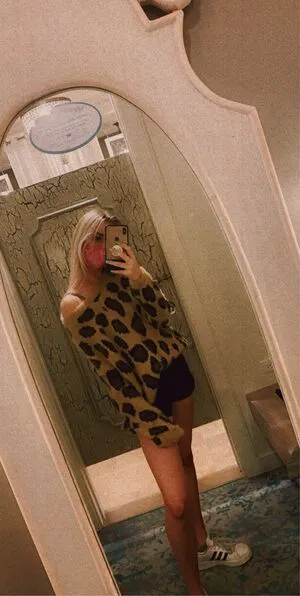 Sarah Kate Stricker OnlyFans Leaked Free Thumbnail Picture - #SAE1FqWWZp