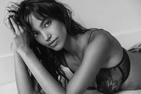 Sarah Lewis OnlyFans Leaked Free Thumbnail Picture - #IwliLg0WET