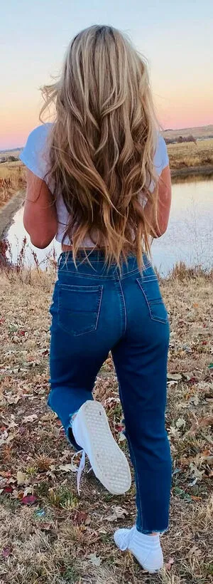 Sarah Lindstrom OnlyFans Leaked Free Thumbnail Picture - #9AKRDz7jIb
