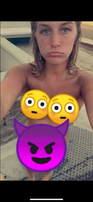 Sarah Lindstrom OnlyFans Leaked Free Thumbnail Picture - #YtOmucImZ2
