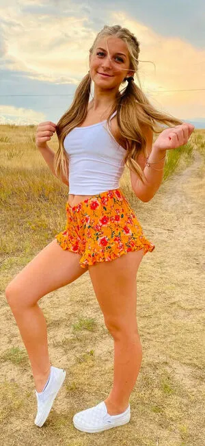 Sarah Lindstrom OnlyFans Leaked Free Thumbnail Picture - #wNvG55y2VP