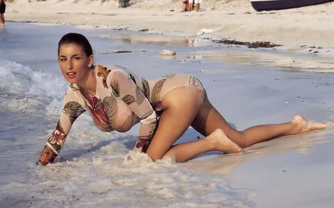 Sarah Louise Young OnlyFans Leaked Free Thumbnail Picture - #VMiDznrt1o