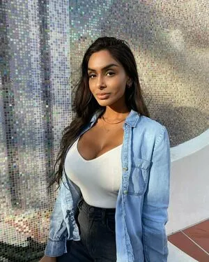 Sarah Mak OnlyFans Leaked Free Thumbnail Picture - #VLW2TAMYYR