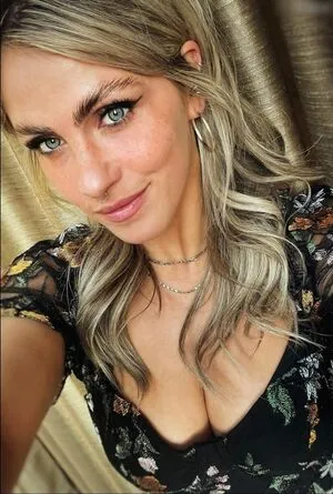 Sarah Mangione OnlyFans Leaked Free Thumbnail Picture - #lKGDoormYo