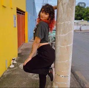 Sarah Marchioro OnlyFans Leaked Free Thumbnail Picture - #9aS1SMiLtt