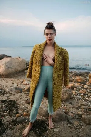 Sarah Margaret Qualley OnlyFans Leaked Free Thumbnail Picture - #2umUiUGC83