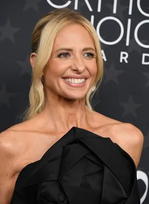 Sarah Michelle Gellar OnlyFans Leaked Free Thumbnail Picture - #AJH7N3Ufch