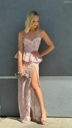 Sarah Michelle Gellar OnlyFans Leaked Free Thumbnail Picture - #C8E8wXS4cP