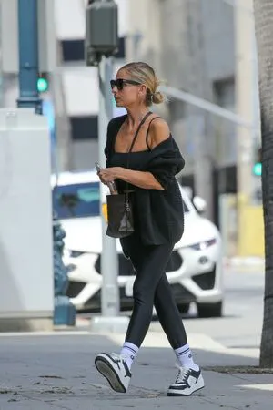 Sarah Michelle Gellar OnlyFans Leaked Free Thumbnail Picture - #hd2s8pNG55