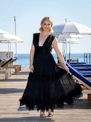 Sarah Michelle Gellar OnlyFans Leaked Free Thumbnail Picture - #s1W0OqnsOZ