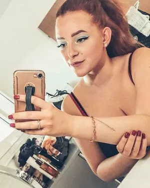 Sarah Neuhaus OnlyFans Leaked Free Thumbnail Picture - #g5mDokGdL1