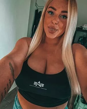 Sarah Neuhaus OnlyFans Leaked Free Thumbnail Picture - #svq3JdPGff