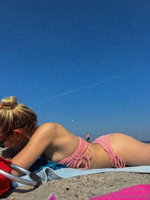 Sarah Of OnlyFans Leaked Free Thumbnail Picture - #NFVWY9xq02