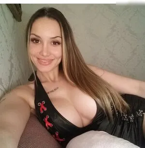 Sarah Schneider OnlyFans Leaked Free Thumbnail Picture - #9pYG7rEYCA