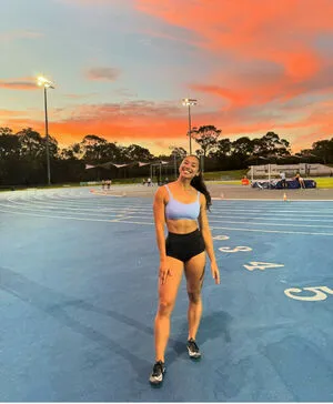 Sarah Schwarz OnlyFans Leaked Free Thumbnail Picture - #NHTodKcr2c