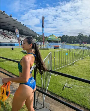 Sarah Schwarz OnlyFans Leaked Free Thumbnail Picture - #abmh0V572f