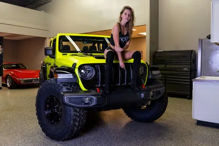 Sarah Senecal OnlyFans Leaked Free Thumbnail Picture - #G3gO34whls