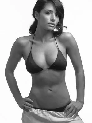 Sarah Shahi OnlyFans Leaked Free Thumbnail Picture - #NHfKSWAnfj