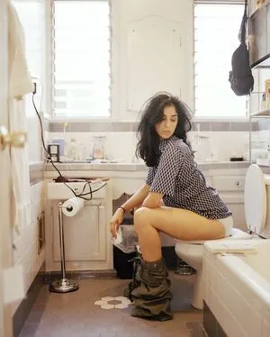 Sarah Silverman OnlyFans Leaked Free Thumbnail Picture - #AA4dE9qMD4