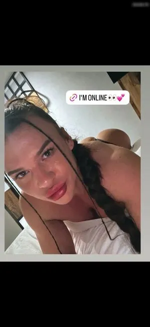 Sarah Slavotinek OnlyFans Leaked Free Thumbnail Picture - #MnRSeosdtV